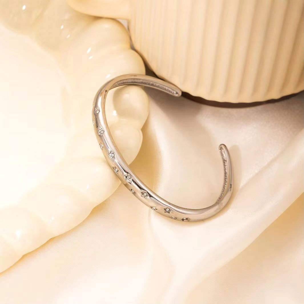 Crystal Star Open Bangle
